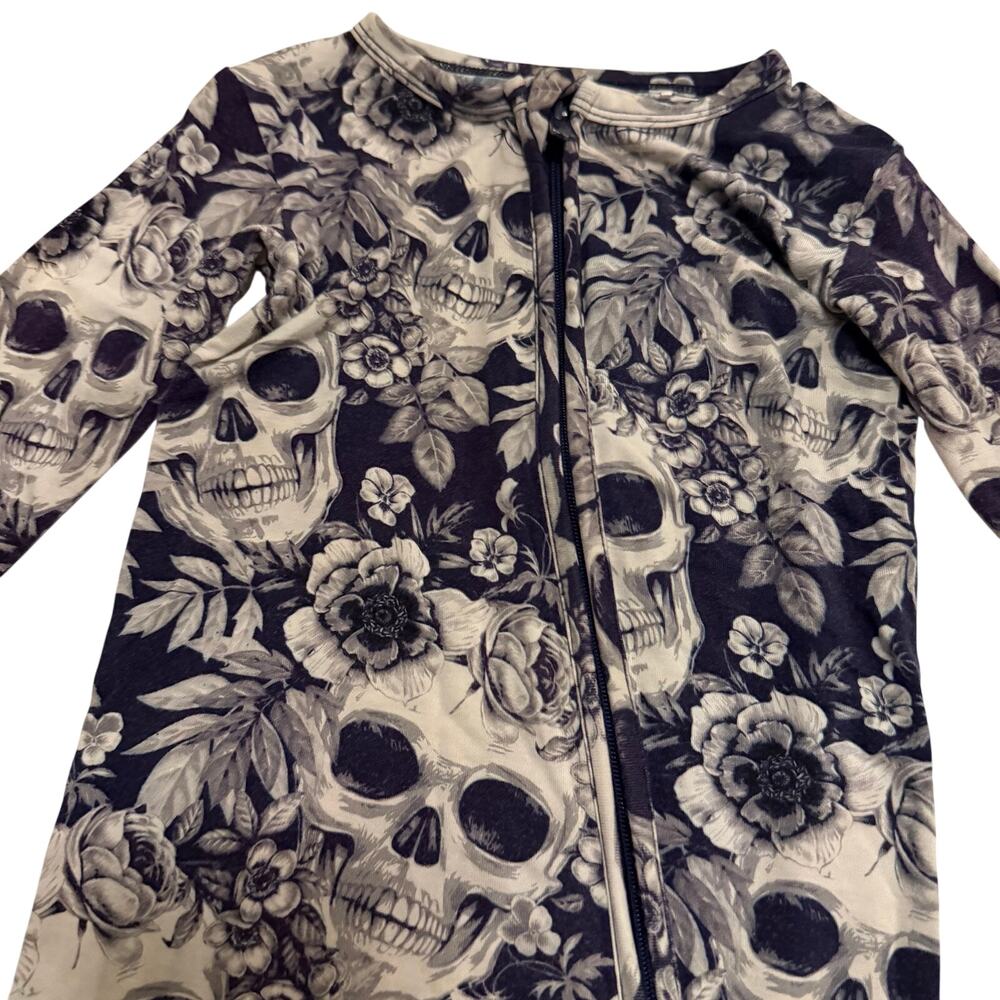 Bums & Roses footie 12-18 mo zip up bamboo pajamas skull heavy metal lightweight